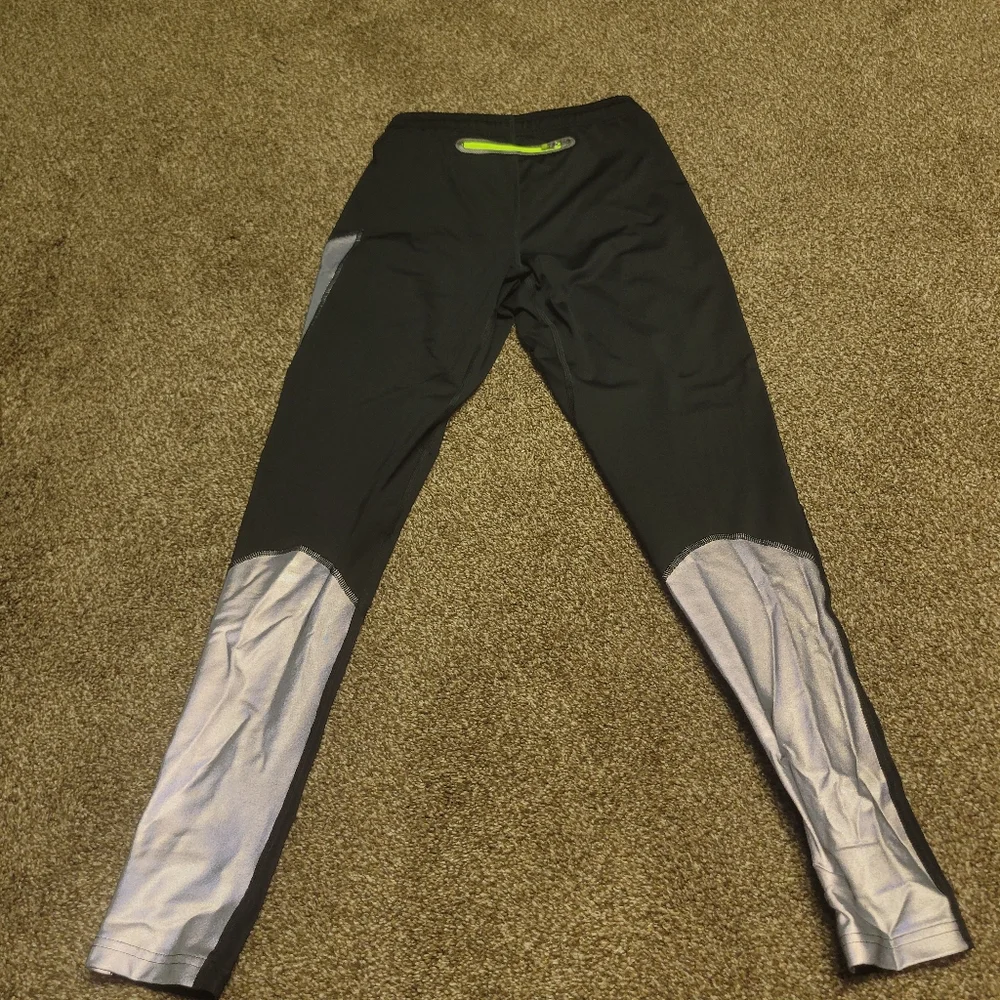 Under Armour Black/Gray Athletic Leggings